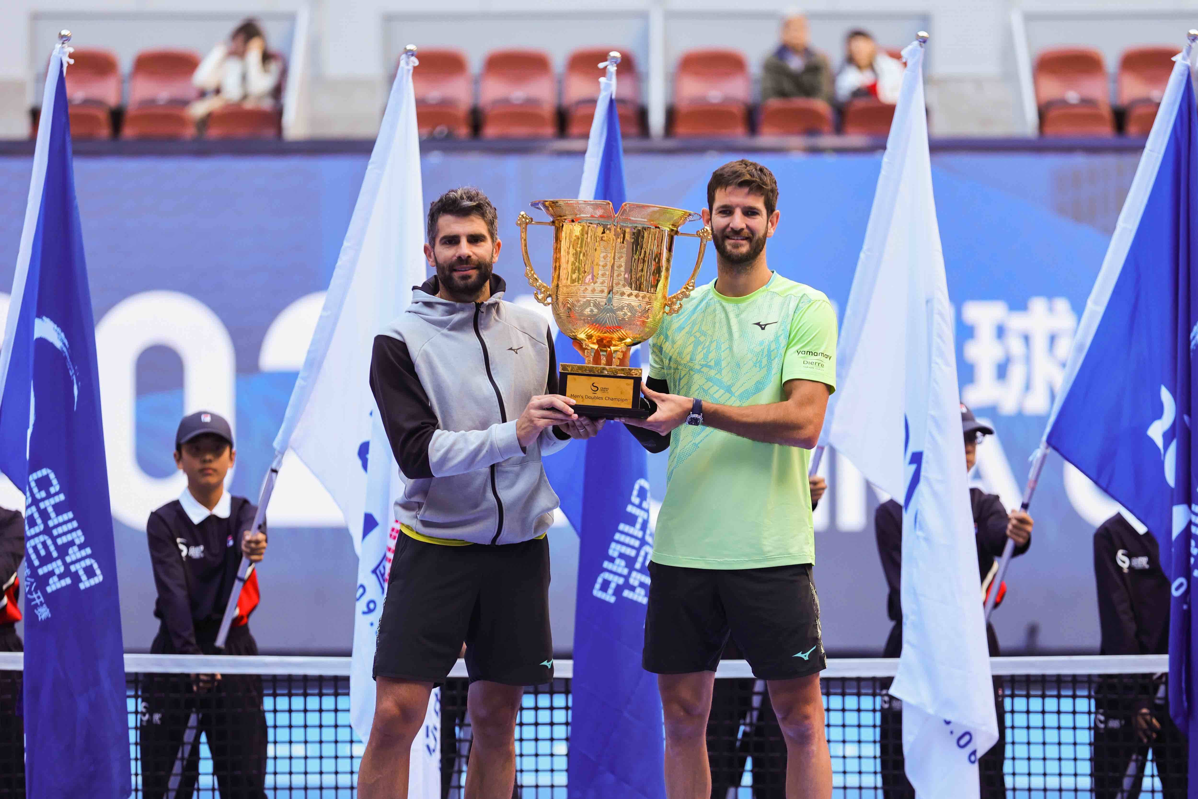 年终总决赛横扫澳网，阿尔卡拉斯刷新纪录