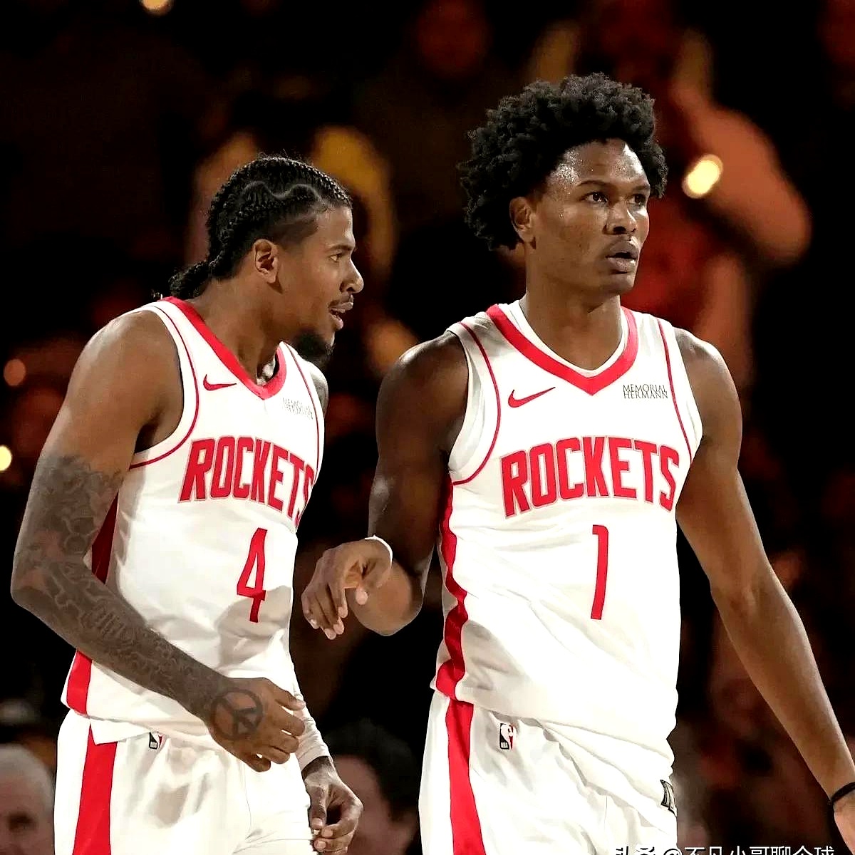 山东队横扫猛龙，范弗利特状态火热