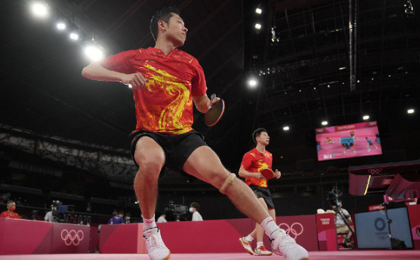 瑞典队逆转法国队，许昕带队取胜