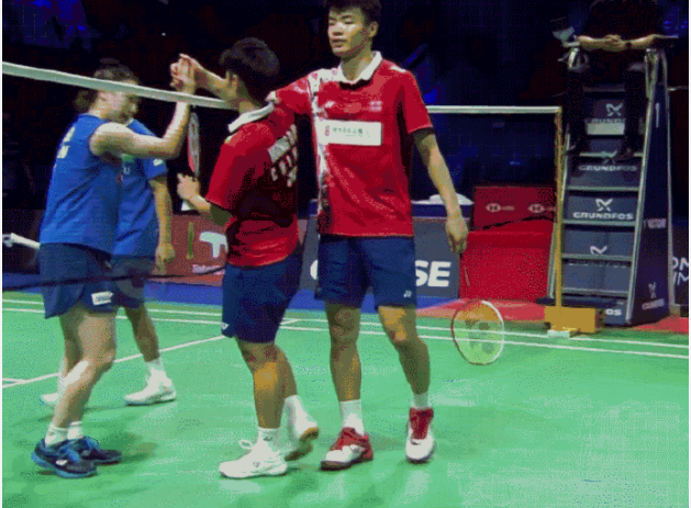 中国队逆转丹麦队，黄鸭组合扛起全队