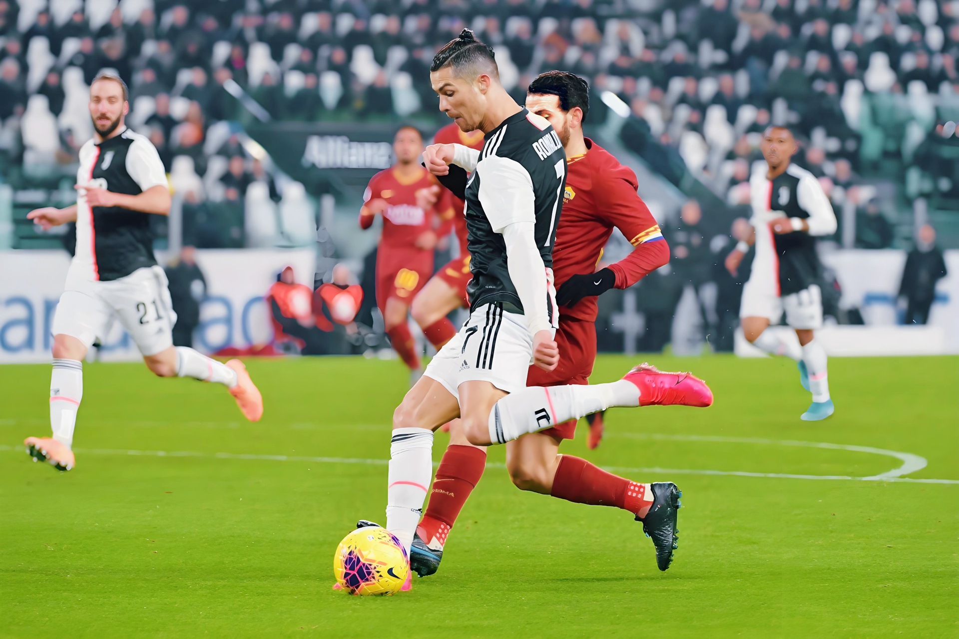 罗马横扫法国，C罗关键制胜