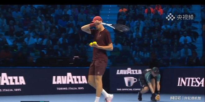 联合杯险胜ATP总决赛，兹维列夫扛起全队