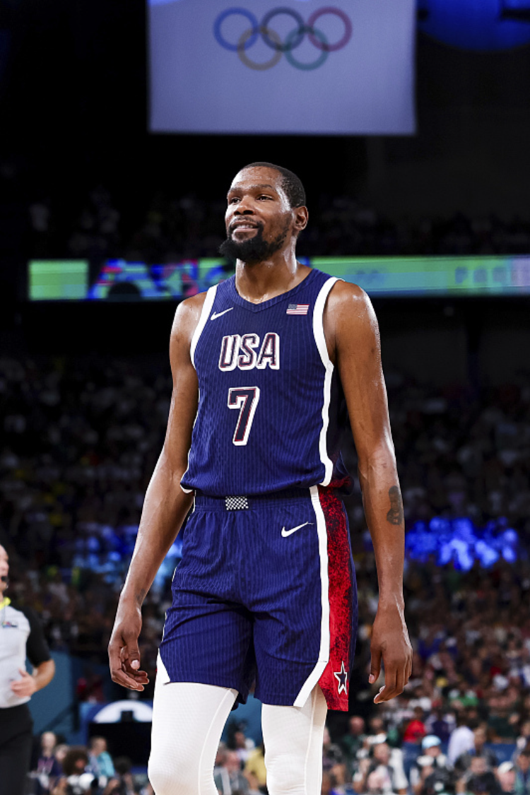 希腊男篮碾压澳大利亚男篮，杜兰特惊艳世界