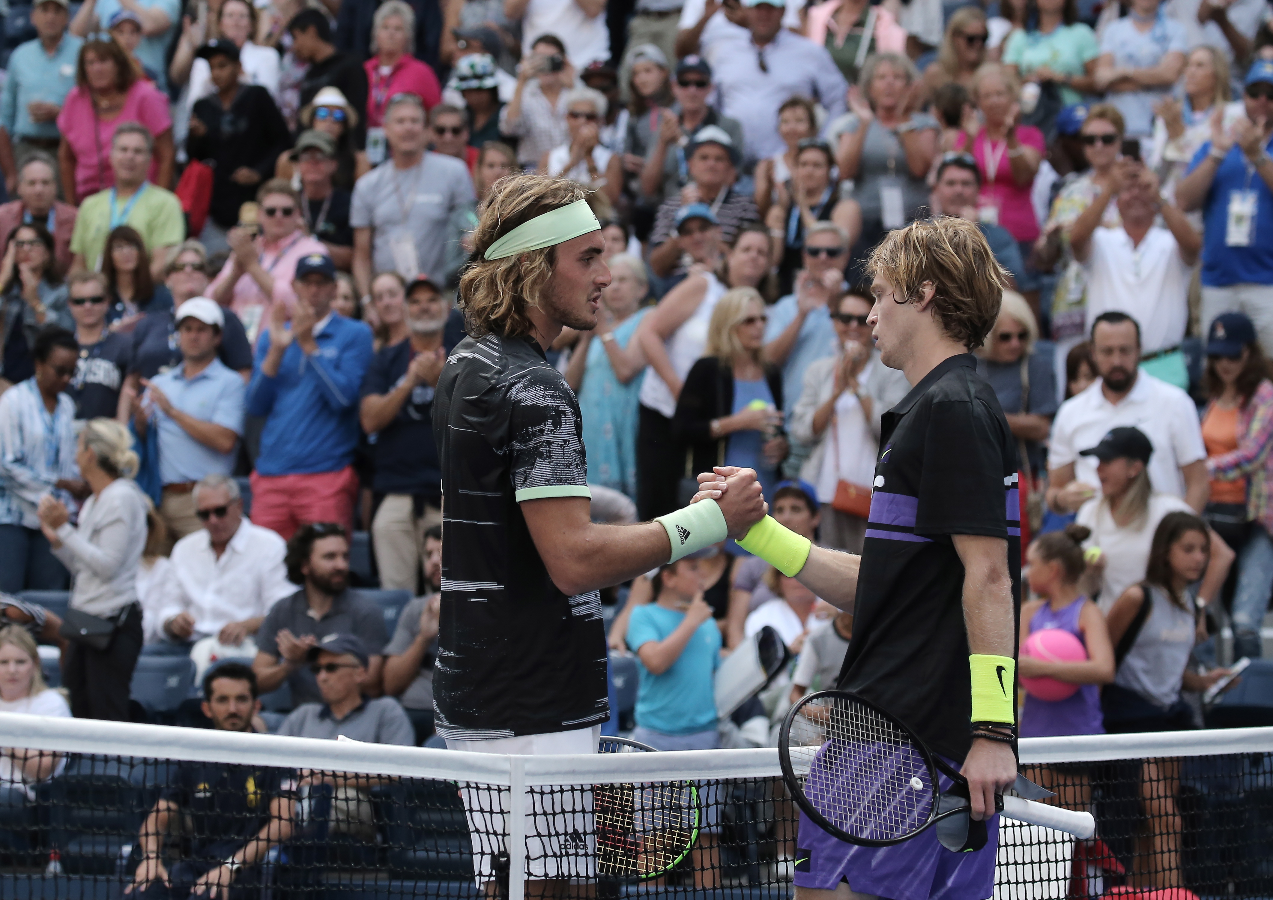 英国网球队血洗德国网球队，西西帕斯爆发神勇