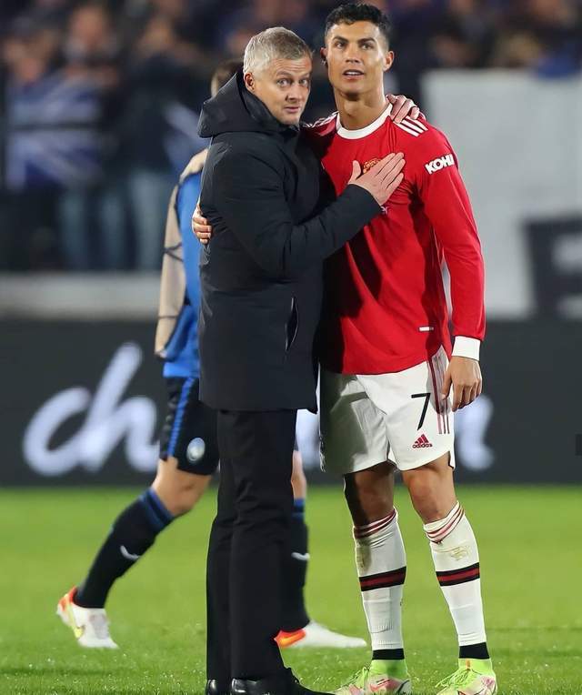 索尔斯克亚笑逐颜开,曼联成绩蒸蒸日上 索尔斯克亚笑逐颜开,曼联成绩蒸蒸日上