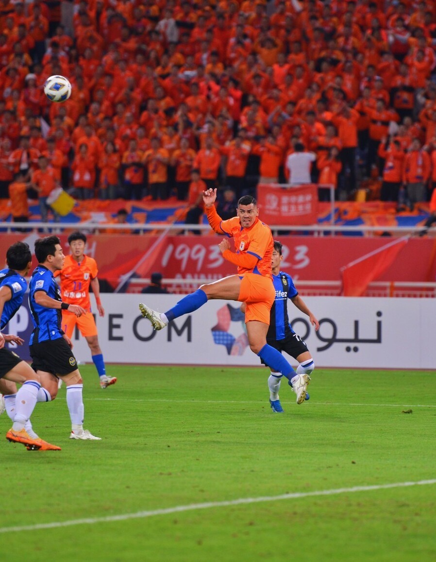 德国绝杀巴西，孙兴慜爆发神勇