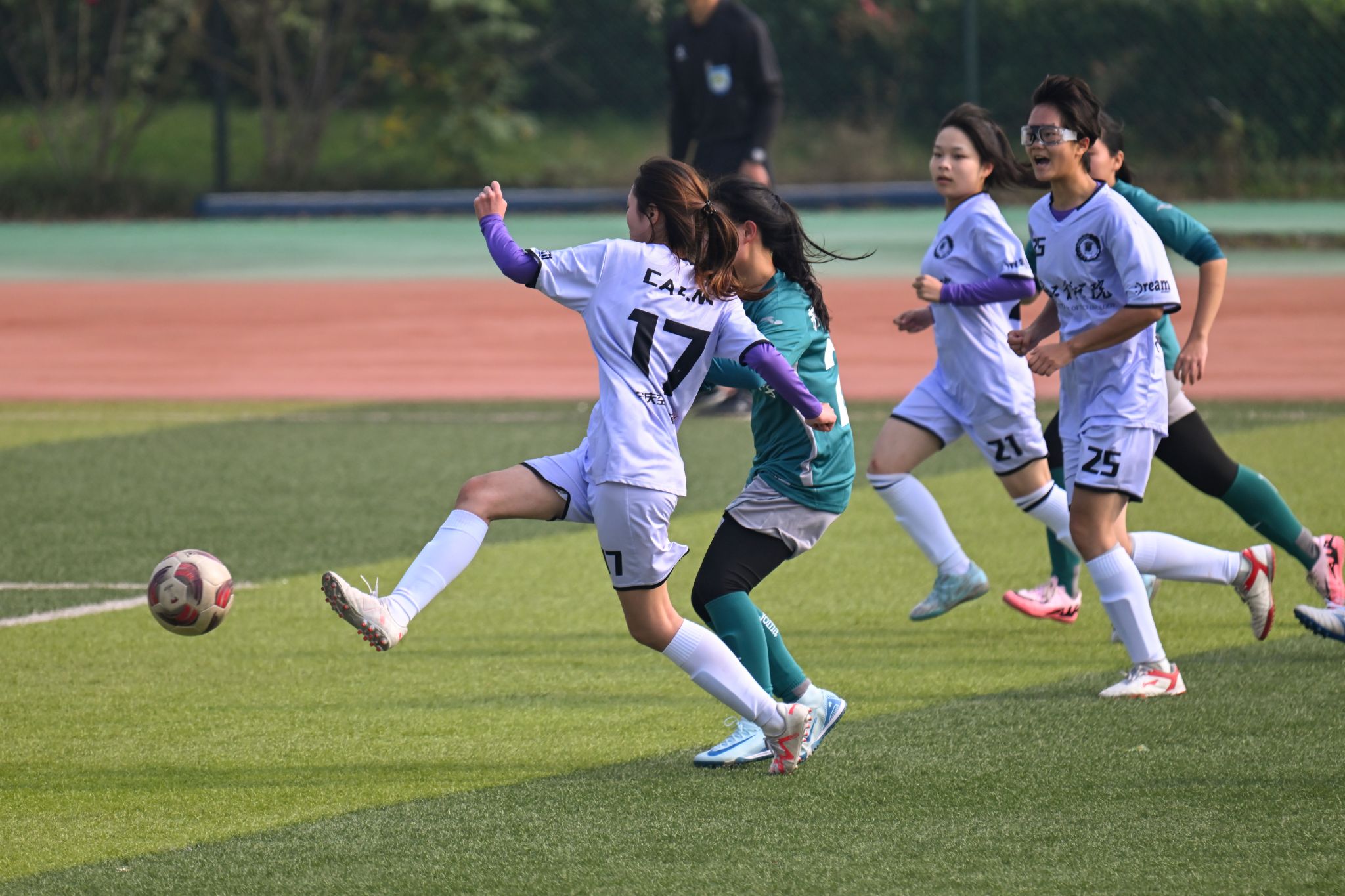 青少年女子足球赛事颇具看点