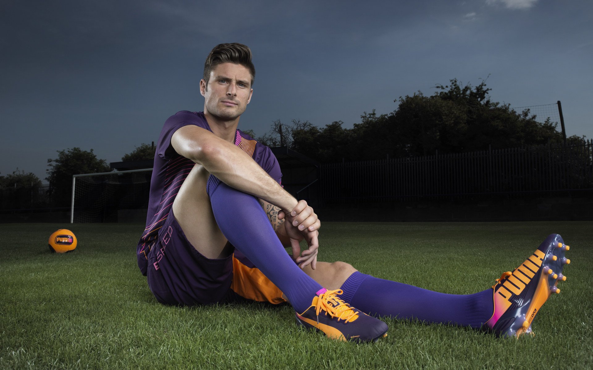 欧冠淘汰赛之夜，英格拉姆如何以艺术家的笔触，彻底解构钢铁防线