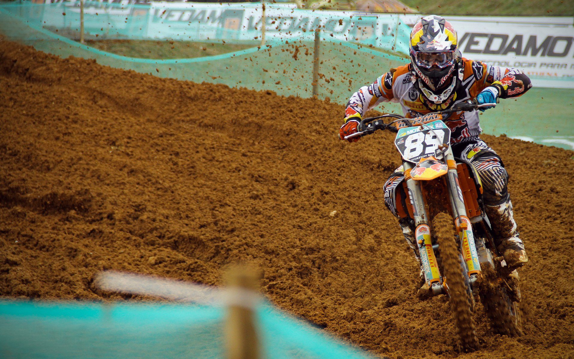 年度焦点之战之夜，杰伦·格林冠军级表现点燃赛场